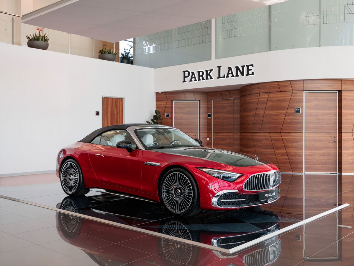 Mercedes-Benz Maybach SL 4.0 AT (585 л.с.) 4WD