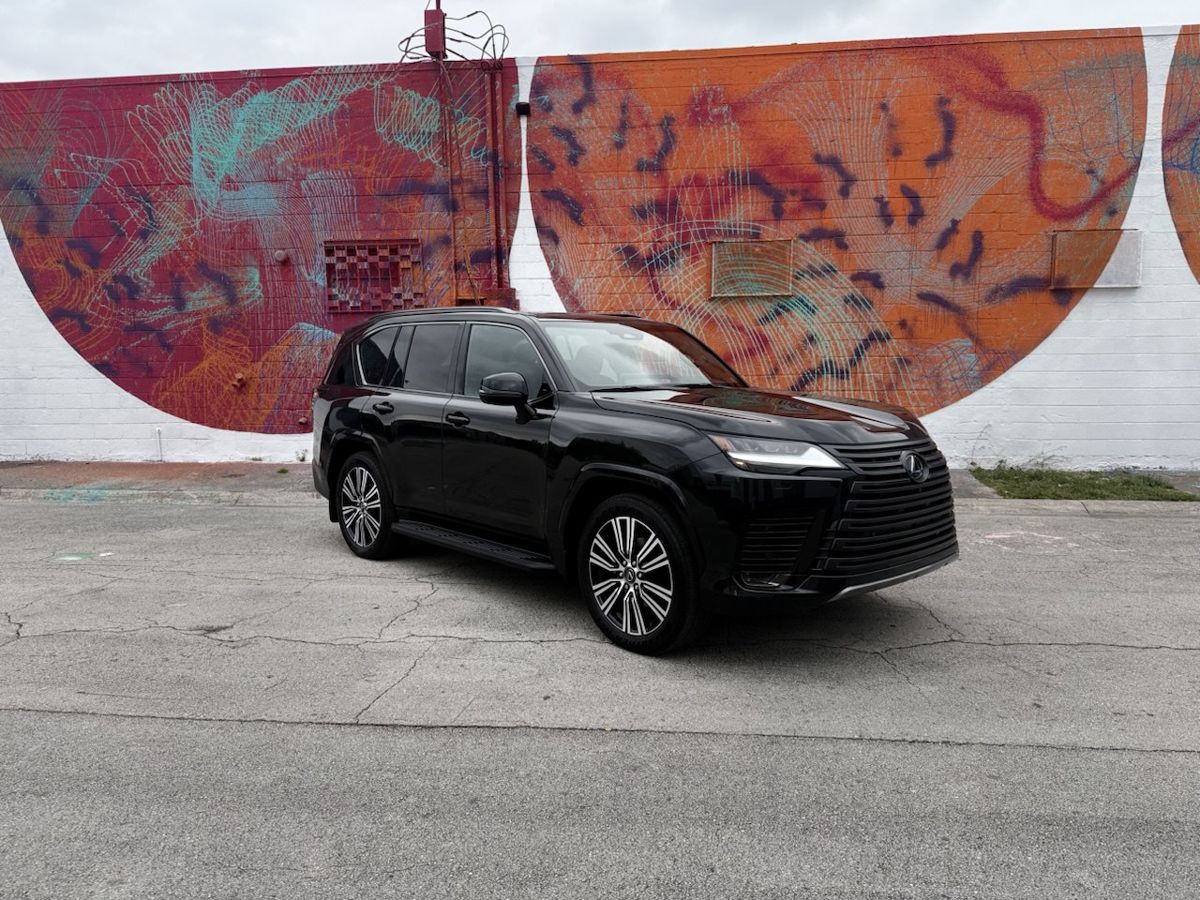 Lexus LX IV 700h 3.4hyb AT (457 л.с.) 4WD