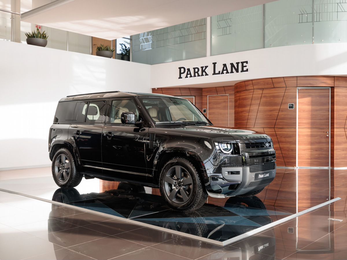 Land Rover Defender II 110 3.0d AT (249 л.с.) 4WD