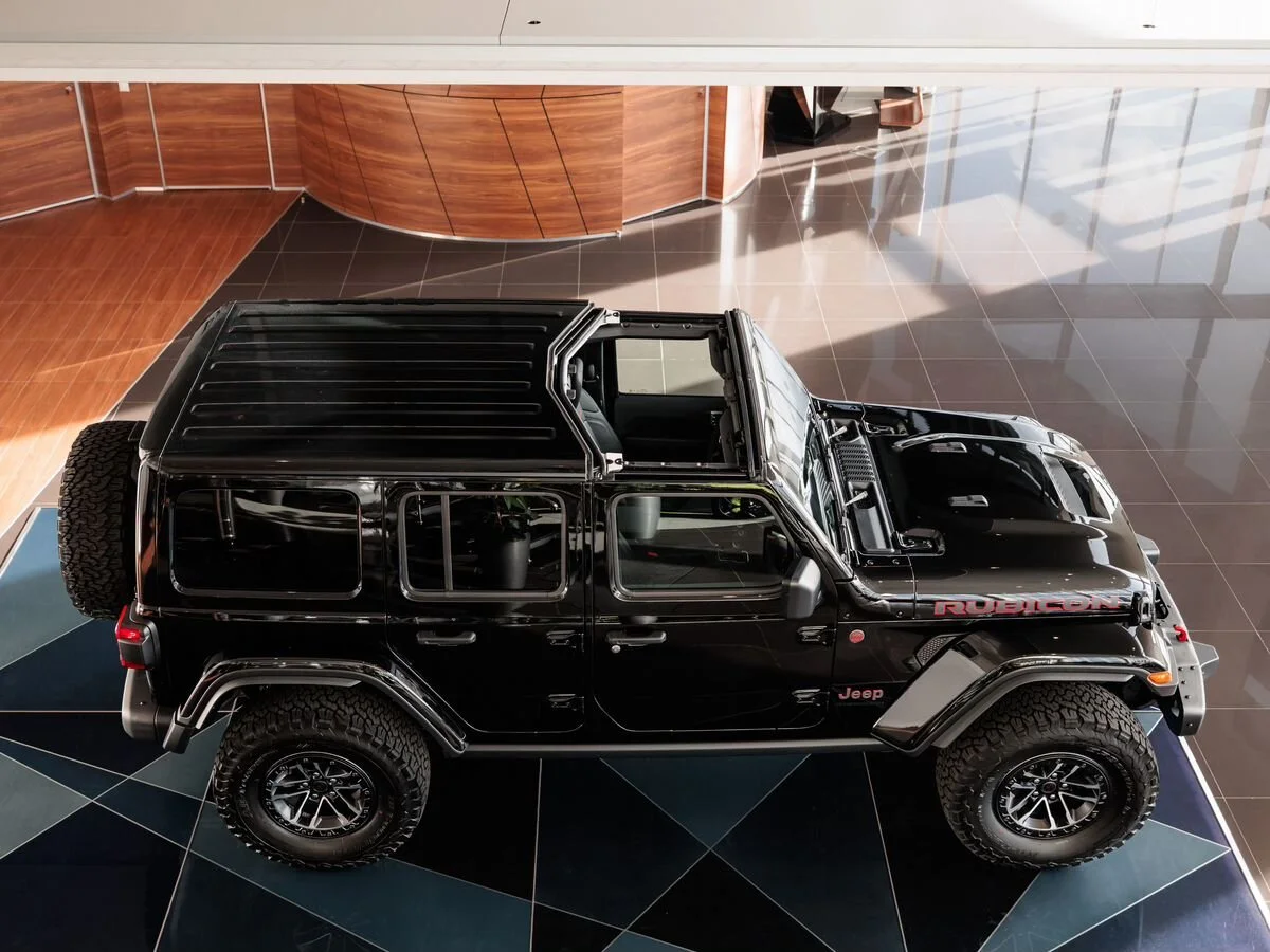 Jeep Wrangler — фото 7