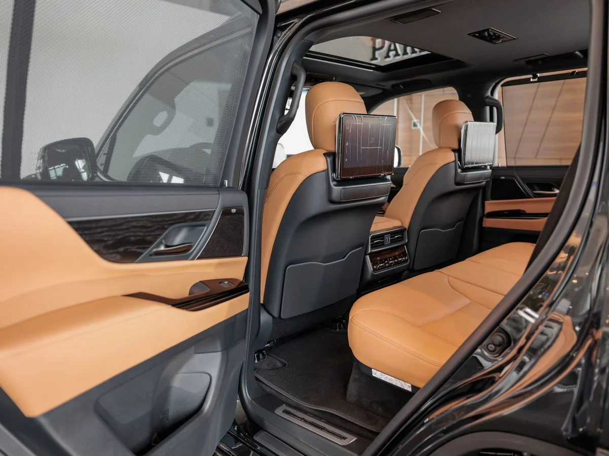 Lexus LX — фото 25
